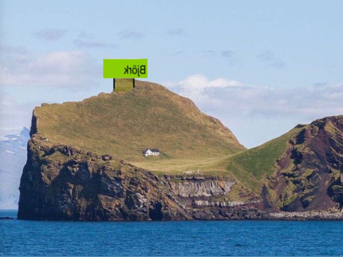 inlanddernpire's tweet photo. SPOTTED IN VESTMANNAEYJAR 😱 https://t.co/VHsjdijznV