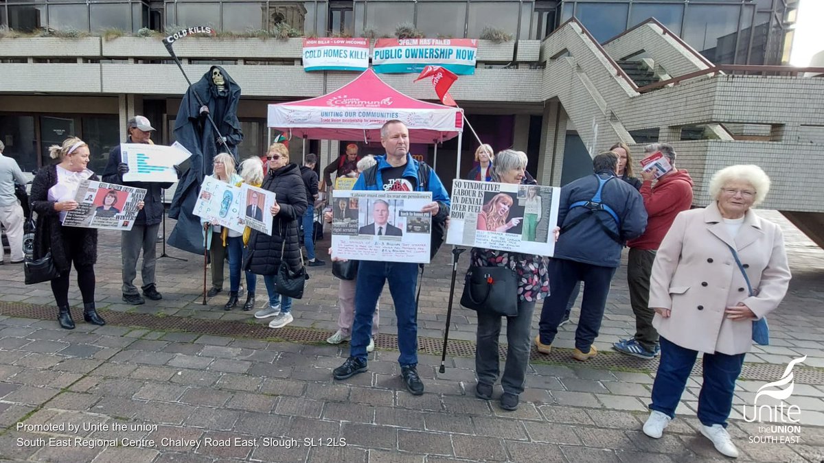 The governments cut to the Winter Fuel Allowance has made the situation desperate for many. Today our members rallied at dozens of locations to bring an end to flagrant profiteering.

unitetheunion.org/news-events/ne…

📷 Photos sent by <a href="/unitetheunion/">Unite the union: join a union</a> members