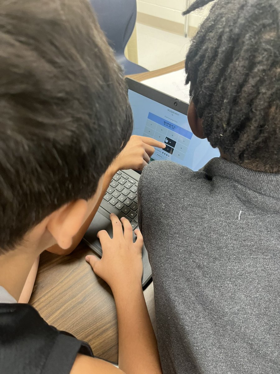 Sarah Fernandez tweet media