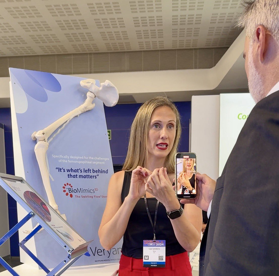 saralojo86's tweet photo. This reminds me that I like to mess around a lot at congresses @SERVEISoc @cirsesociety 🫠🫠 #biomimics thank you for your patience😅 https://t.co/mx0MwSOv6w