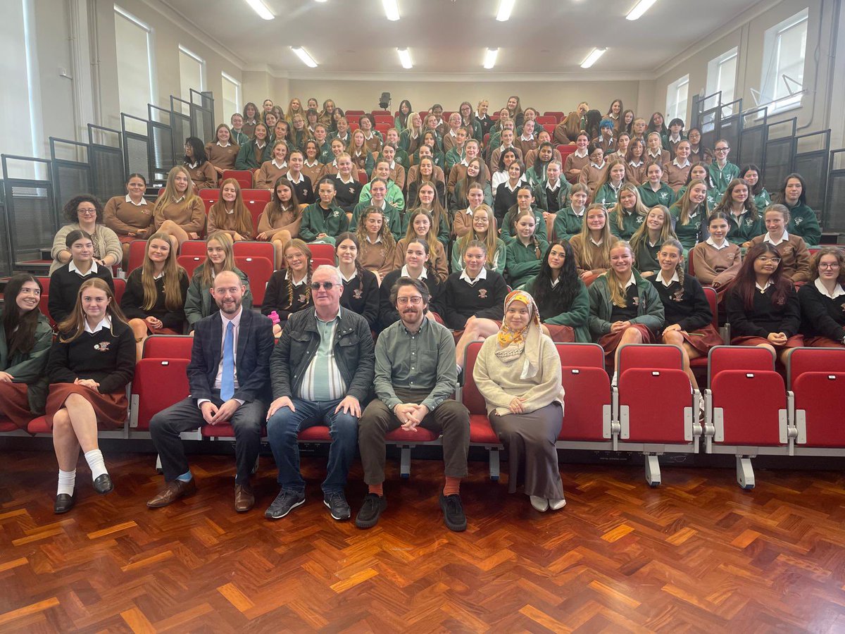 Richard Moore (@richardcic) on Twitter photo Thank you to Loreto College Foxrock for the warm welcome today! It was a pleasure to speak to staff and pupils as part of History Week.
<a href="/FoxrockLoreto/">Loreto College Foxrock</a> Thank you to Loreto College Foxrock for the warm welcome today! It was a pleasure to speak to staff and pupils as part of History Week.
<a href="/FoxrockLoreto/">Loreto College Foxrock</a>