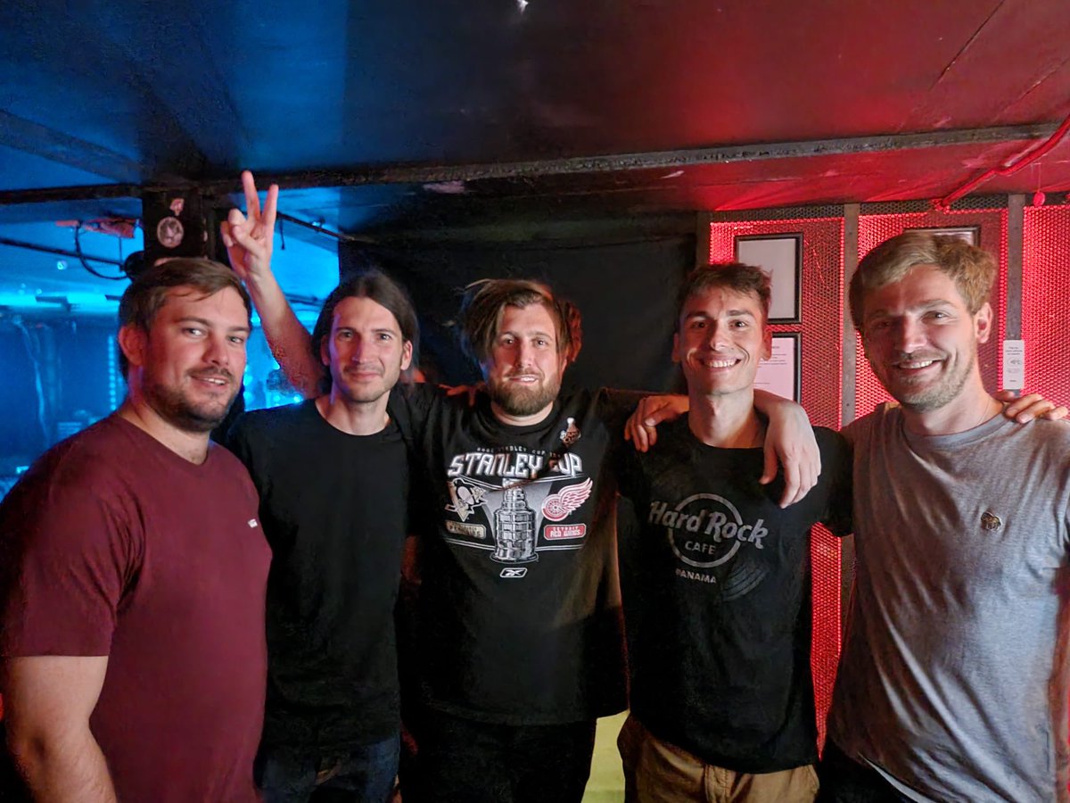 Homesick Hollow tweet media