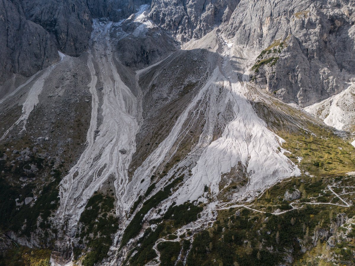 Recent debris flows in Vallon Popera and near Rifugio Berti, in the Sesto #Dolomites