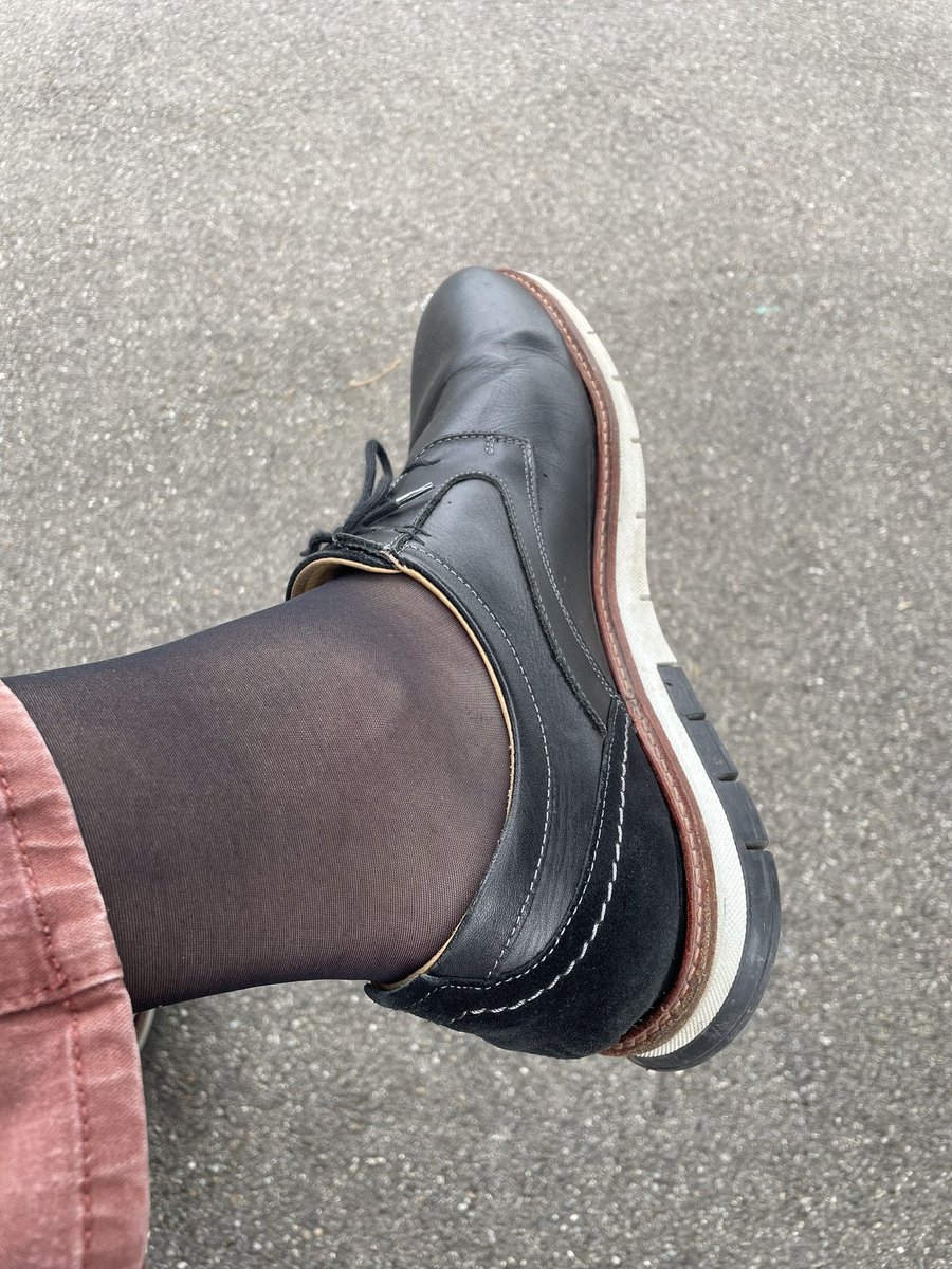 xantun1's tweet photo. #feet #nylon #shearsocks #sissy #manfeet #feetworship #gayfeet https://t.co/vkrd8rde6D