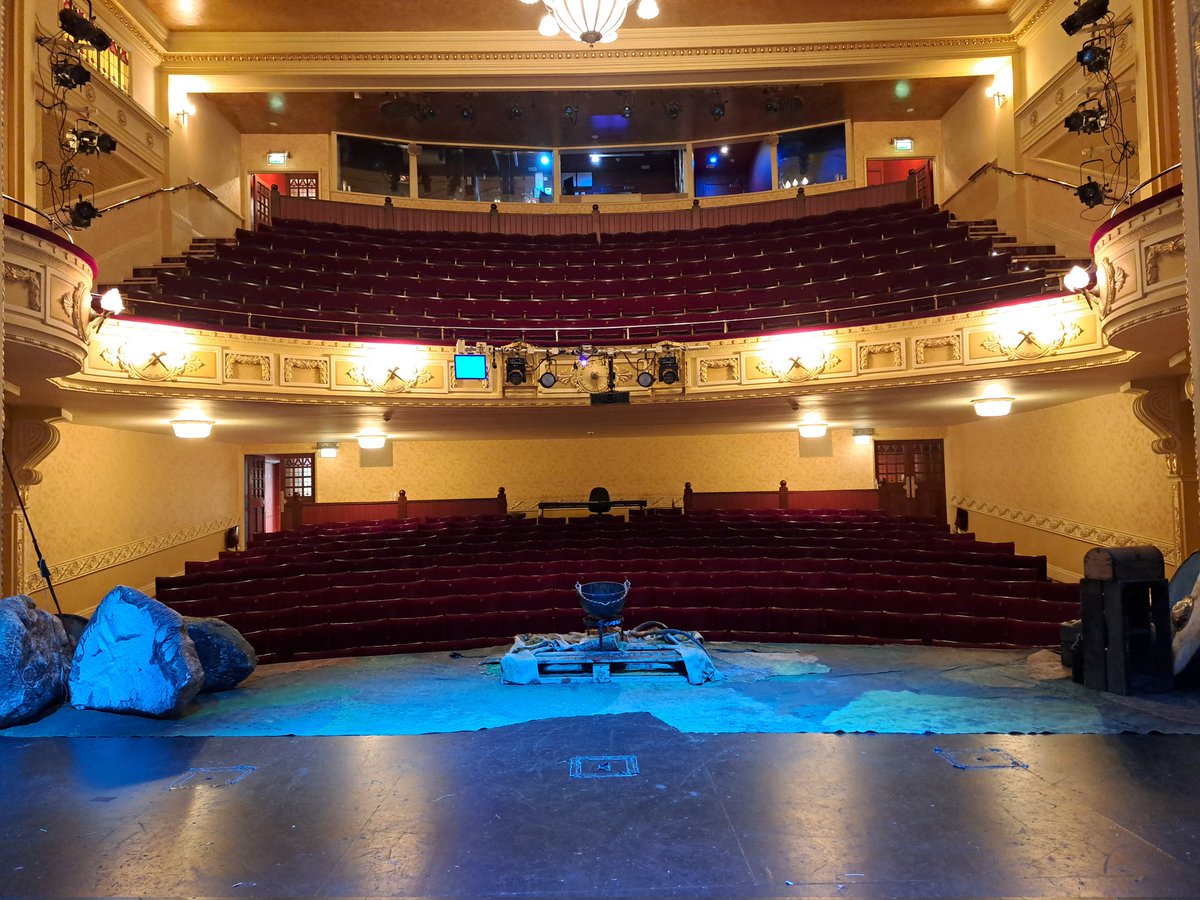 We're here at <a href="/redditchpalace/">Palace Theatre, Redditch</a> - tickets available for this evening's performance here: redditchpalacetheatre.co.uk/whats-on/all-s…