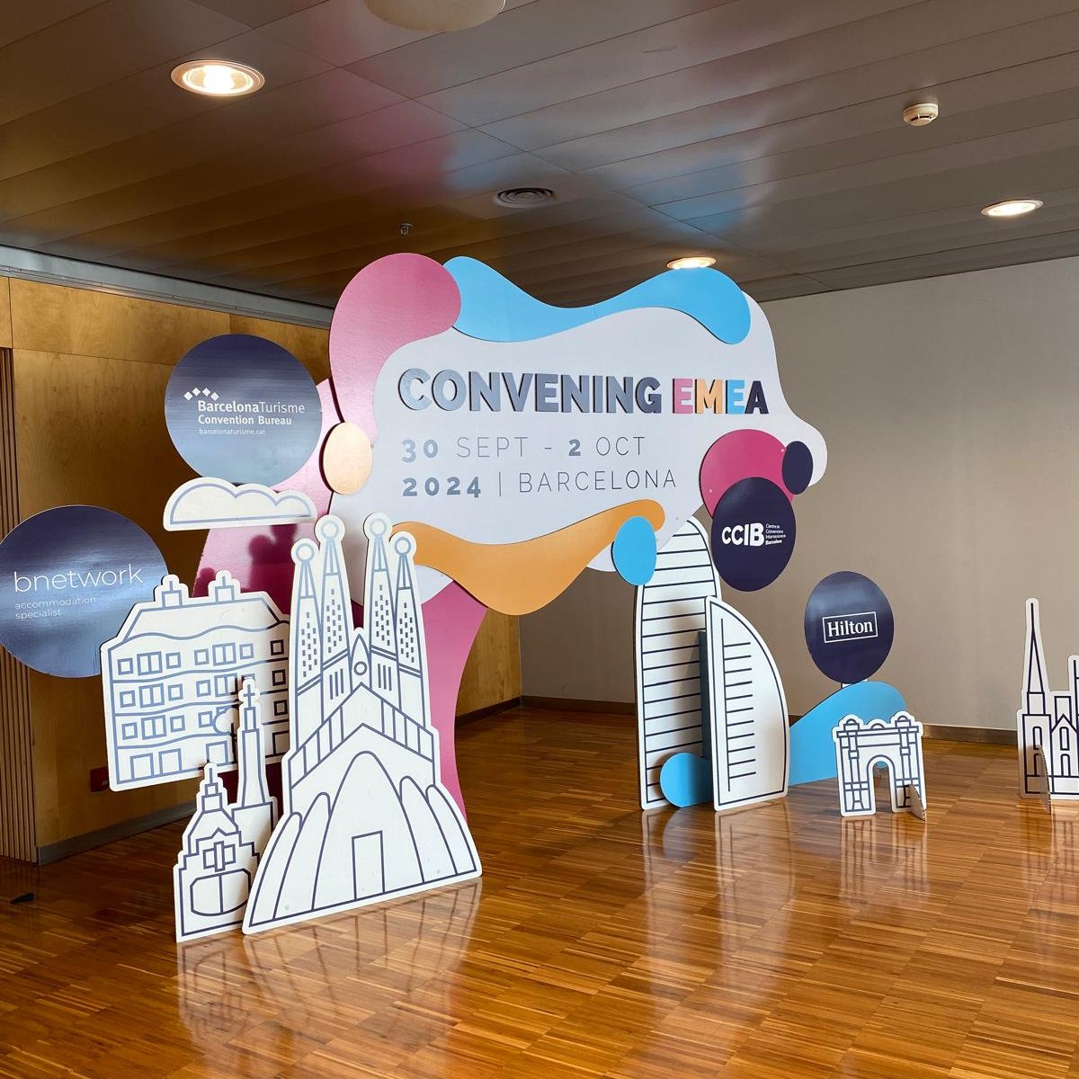 VisitBritain Business Events (@visitbritainbe) on Twitter photo Hello from @PCMA’s #ConveningEMEA where we're joining an exciting programme on cross-sector collaboration, sustainability and AI, subjects <a href="/VisitBritain/">VisitBritain 🇬🇧</a> and <a href="/MeetEngland/">MeetEngland</a> follow closely to support our partners as the industry continues to evolve.
#PCMAConvene #PCMAEMEA #EventProfs Hello from @PCMA’s #ConveningEMEA where we're joining an exciting programme on cross-sector collaboration, sustainability and AI, subjects <a href="/VisitBritain/">VisitBritain 🇬🇧</a> and <a href="/MeetEngland/">MeetEngland</a> follow closely to support our partners as the industry continues to evolve.
#PCMAConvene #PCMAEMEA #EventProfs
