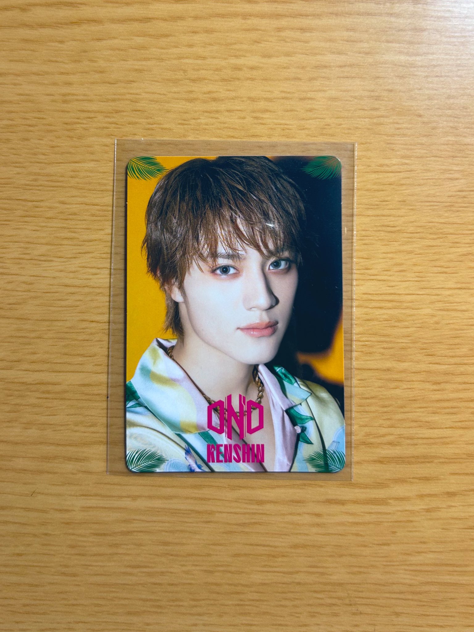 上村謙信 KENSHIN ステッカー 丸 アクキー 上村謙信 KENSHIN ステッカー 丸 アクキー