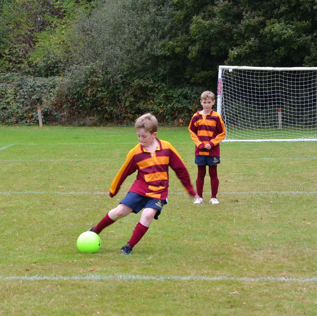 We had 17 football teams of boys and girls representing Westbrook Hay on Wednesday last week, in a mixture of festivals, away matches and home matches. Every child from Years 5 to 8 had an opportunity to represent the school. Well done to all! 👏 ⚽