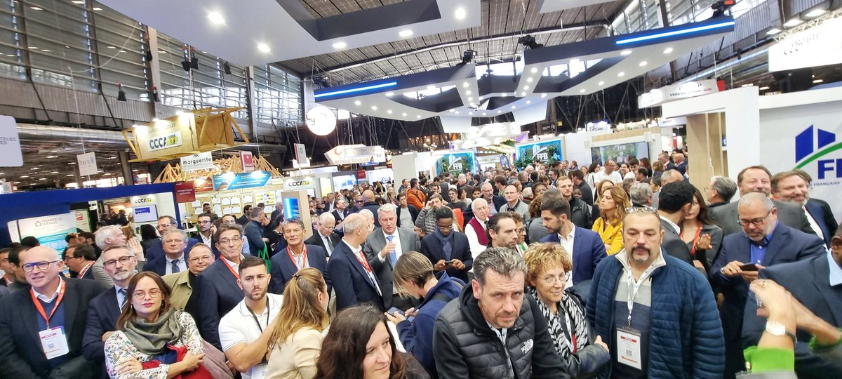 FFB (@ffbatiment) on Twitter photo Retour en image sur l'#inauguration par <a href="/OSalleron/">Olivier Salleron</a> du stand de la FFB à <a href="/Batimat/">BATIMAT</a> ! 
Plus de 450 artisans et entrepreneurs étaient présents pour célébrer le #bâtiment.
#batimat2024 Retour en image sur l'#inauguration par <a href="/OSalleron/">Olivier Salleron</a> du stand de la FFB à <a href="/Batimat/">BATIMAT</a> ! 
Plus de 450 artisans et entrepreneurs étaient présents pour célébrer le #bâtiment.
#batimat2024