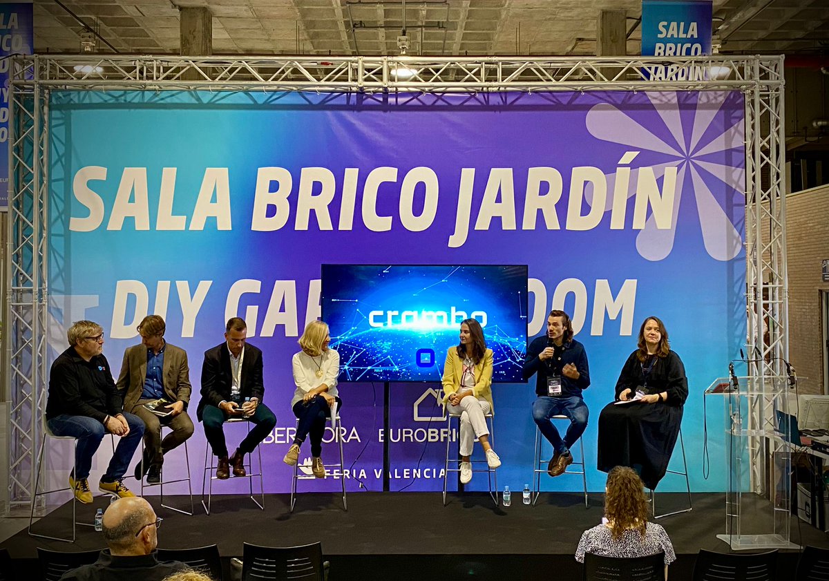 🌱En Energía Local hemos participado en <a href="/Eurobrico/">Eurobrico</a> , #FeriaInternacionalBricolaje, donde hemos podido debatir los criterios #ESG y cómo pueden convertirse en una oportunidad para conectar con el consumidor consciente.