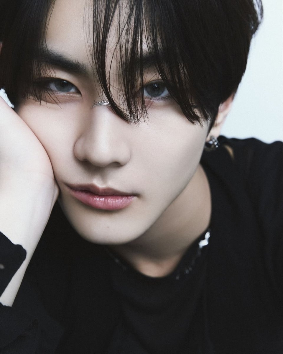 enhypenupdates's tweet photo. [INSTAGRAM] 241001

@/musinsa.official Instagram Update with ENHYPEN!

(1/2)

@ENHYPEN_members @ENHYPEN #ENHYPEN #엔하이픈 https://t.co/ofd3mFUF3r