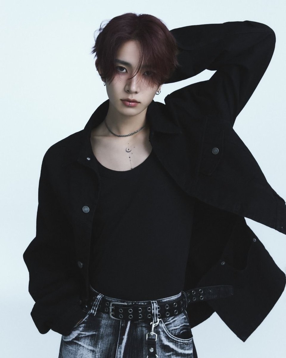 enhypenupdates's tweet photo. [INSTAGRAM] 241001

@/musinsa.official Instagram Update with ENHYPEN!

(1/2)

@ENHYPEN_members @ENHYPEN #ENHYPEN #엔하이픈 https://t.co/ofd3mFUF3r