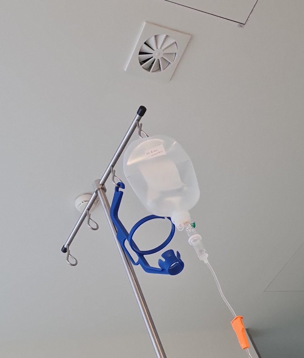 Mama080Ab's tweet photo. Heute is der 55. Tag und immer noch nix neues, falls ihr was von ner Patientin hört die Amok gelaufen ist war das warscheinlich ich. https://t.co/EMlHYzs8qt