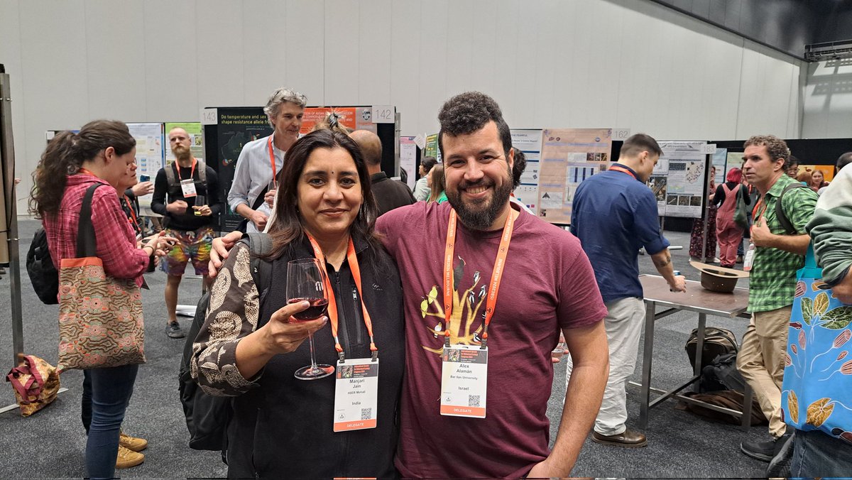 minivets's tweet photo. Today @Kanika_R94 presented our work on the determinants of the movement ecology of Jungle Babblers @ISBE2024 
Got important feedback from many on our work, including  @mandy_ridley;
Also met and discussed with @YitzchakBM  and @AlejandroAlaman and @KeynanOded 
Yay #Babblers 😍 https://t.co/z8OoOwLiyY