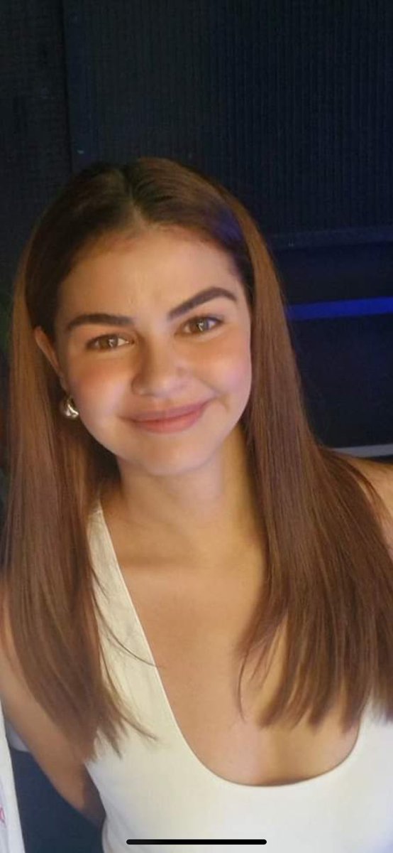 Remember to look up at the stars and not down at your feet.

#HappyBdayJanineG
#LavenderFields
Janine Gutierrez