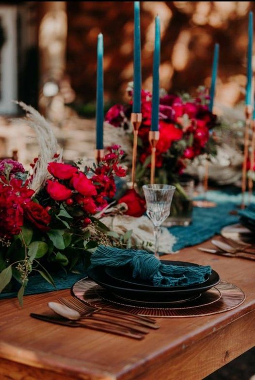 Dinerkaarsen turquoise dit zijn prachtige kaarsen van 100% stearine voor een sfeervol diner
deverguldekaars.nl/2532-dinerkaar…