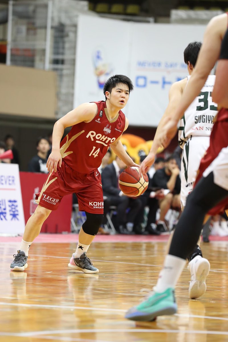 bambitiousnara's tweet photo. 2022-23、2023-24の2シーズン、#バンビシャス奈良 でともに戦ってくれた、#柳川幹也 選手が引退を表明されました。

昨季は、若手ながら副キャプテンとしてチームを常に鼓舞してくれました。教育関係の道でのご活躍を祈念します。
ヤナ、お疲れさま🏀 https://t.co/Hj52h31JYf