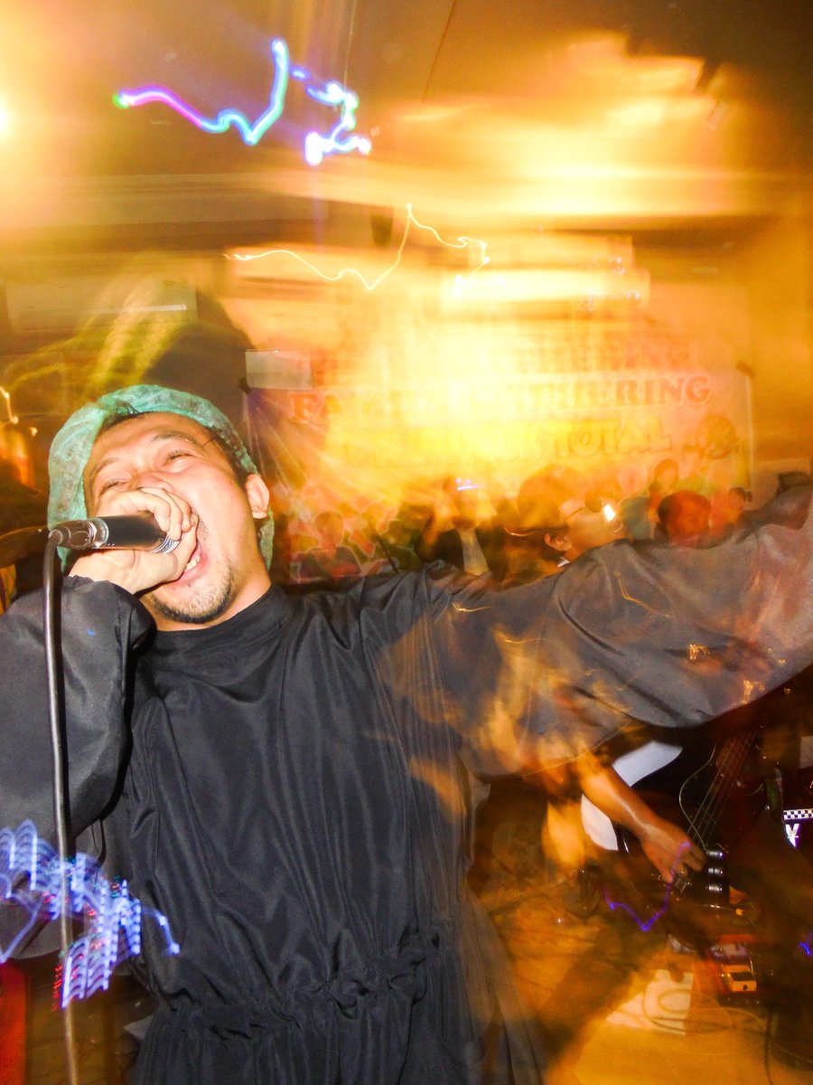 <a href="/whocares_cllctv/">Whocares Collective</a> <a href="/LoudSunlotus/">Sunlotus</a> TIDERAYS (401 Set)
Total Sumuk #3 
13/07/2024 
At Mondo, Semarang
By @ burnbridgescollective

#costumeparty