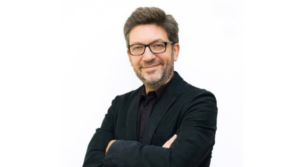 periodistes_cat's tweet image. 🕊️Mor el periodista Lluís Reales, referent del periodisme científic

 🎓Amb una llarga trajectòria a @beteve i la @UABBarcelona va destacar per la seva tasca divulgativa i compromís amb la professió. El nostre condol a familiars i amics

🔗periodistes.cat/actualitat/not…