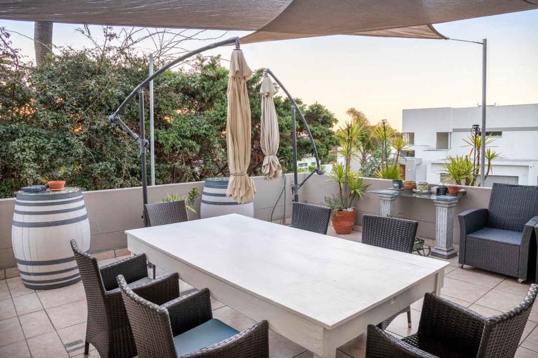 Stay in style at Sunset Decks, where elegance meets comfort. Unwind in our beautifully furnished rooms!

📍 4A Engina Crescent, Sunset Beach, Milnerton, Cape Town
☎️ +27 21 551 6756 / +27 76 486 0462
📧 info@sunsetdecks.co.za
🌐 sunsetdecks.co.za

#SunsetDecks #CapeTown