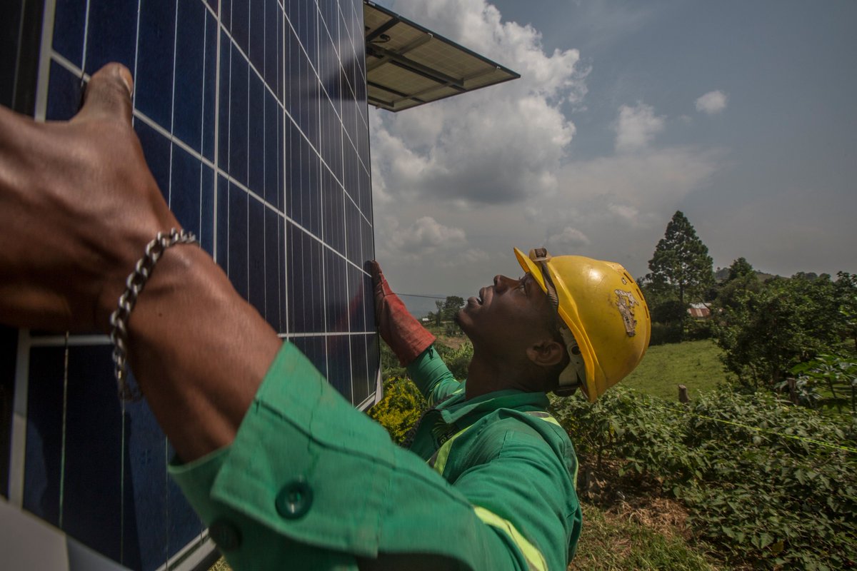 Great news from #Nigeria! 🇳🇬 

<a href="/AllOnEnergy/">All On</a> and <a href="/USAID/">USAID</a> have renewed their partnership to expand off-grid energy access in Nigeria, with a focus on underserved communities. 

Read more 👉 buff.ly/4eKP82C 

Source: <a href="/LeadershipNGA/">LEADERSHIP NEWS</a>