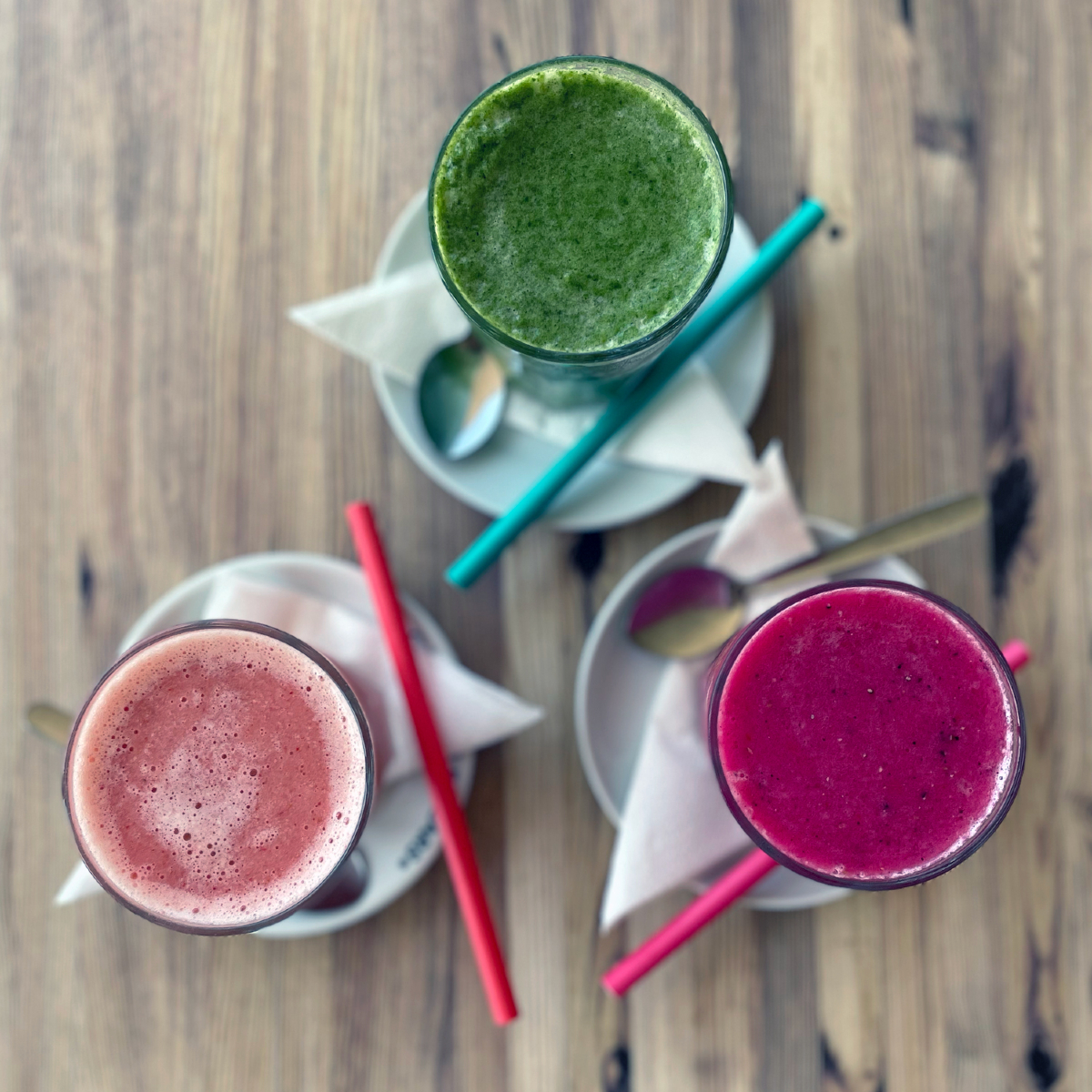 🍹 Nous batuts de fruita a CampusEsport! Vitalitat, Tropical, Energia Verda o Dragon Mix per només 3,50 €. Afegiu-hi proteïna per 0,50 €! 💪
Consulta la carta: go.nordqr.com/9acca2