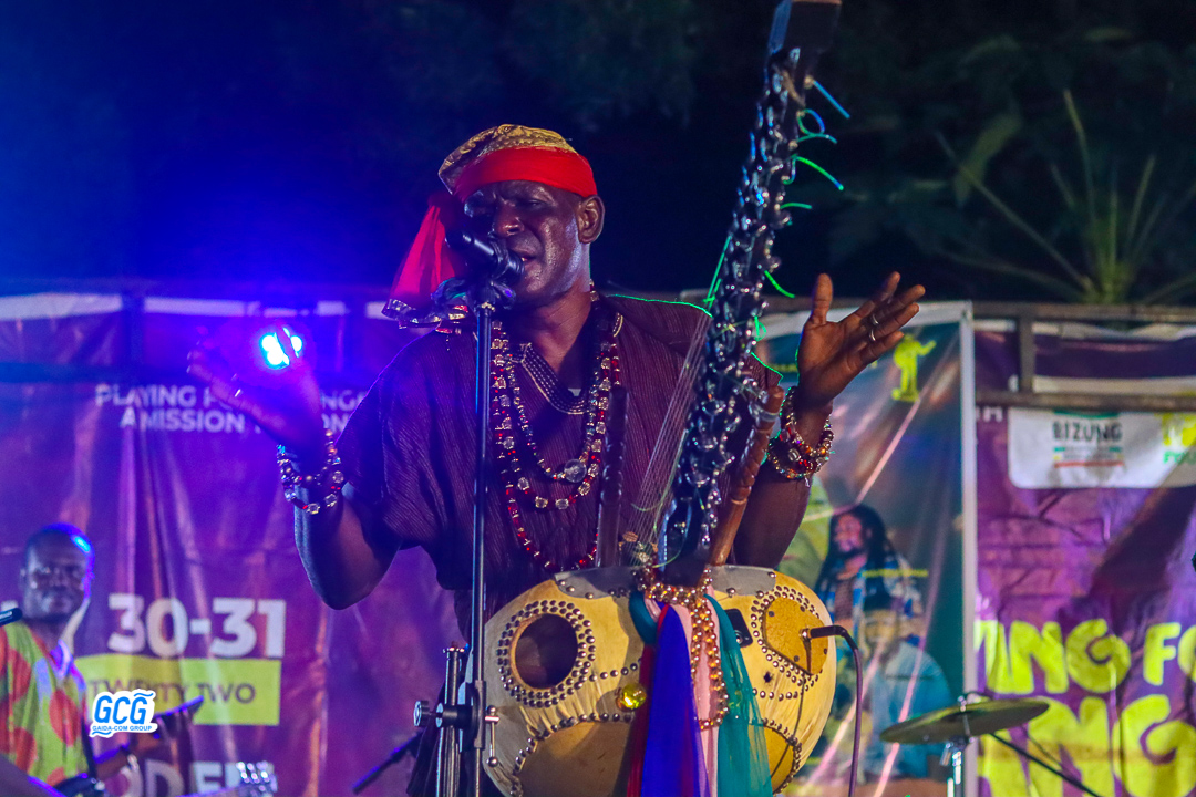 gaidacomgroup's tweet photo. Tamale’s very own **Gana King Kora** is the ONLY professional Kora player in Ghana! 🇬🇭 he wowed crowds at the **Playing for Change Day** in Tamale with an electrifying performance. 
#GanaKingKora #KoraMaster #TamaleMusic #PlayingForChange #AfricanInstruments #ProudGhanaian https://t.co/Hpqq5WoinW