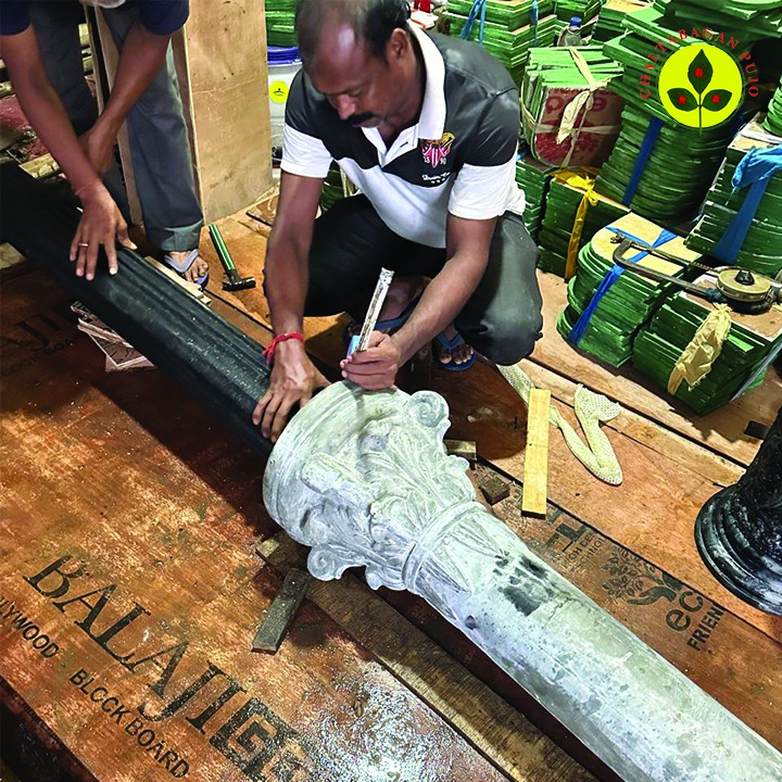 আগমনীর প্রাক্কালে, চালতাবাগান সেজে উঠছে মায়ের আবাহনে।
প্রস্তুতি পর্ব এখন তুঙ্গে।
#chaltabagandurgapuja #chaltabagan #sharodotsav #Sharodiya #DurgaPuja2024 #durgapuja #durgotsav2024 #Durgotsav