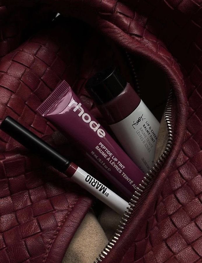 Diorgirlx's tweet image. cherry red aesthetic