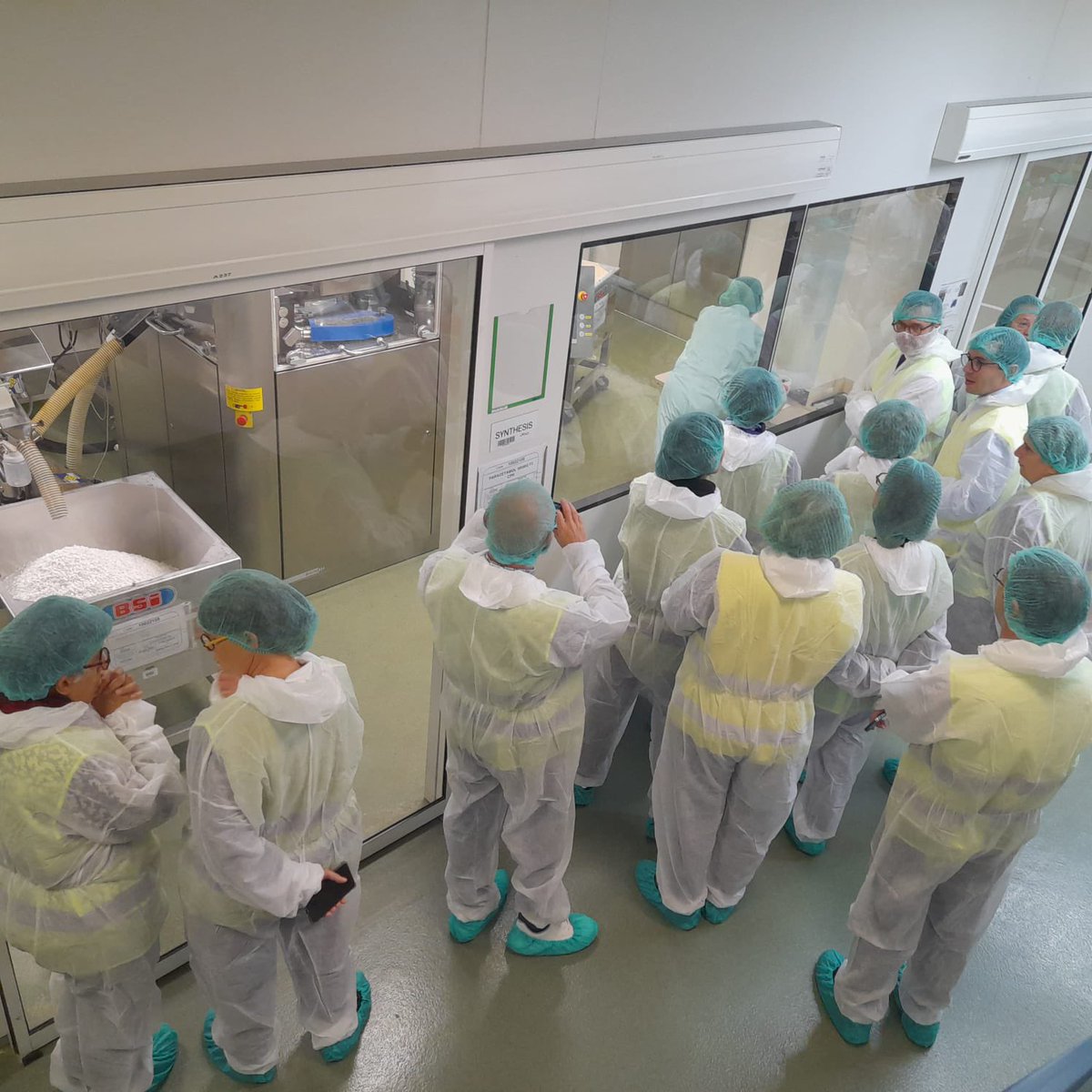 📍Visite de BENTA #Lyon, échanges avec les acteurs majeurs de notre région, pour discuter des enjeux cruciaux #industrie #santé #RH et souveraineté nationale
 
Dans le cadre de la semaine des #métiers de l'Industrie Pharmaceutique <a href="/FTravail_ARA/">France Travail Auvergne-Rhône-Alpes</a> 7 au 12 octobre