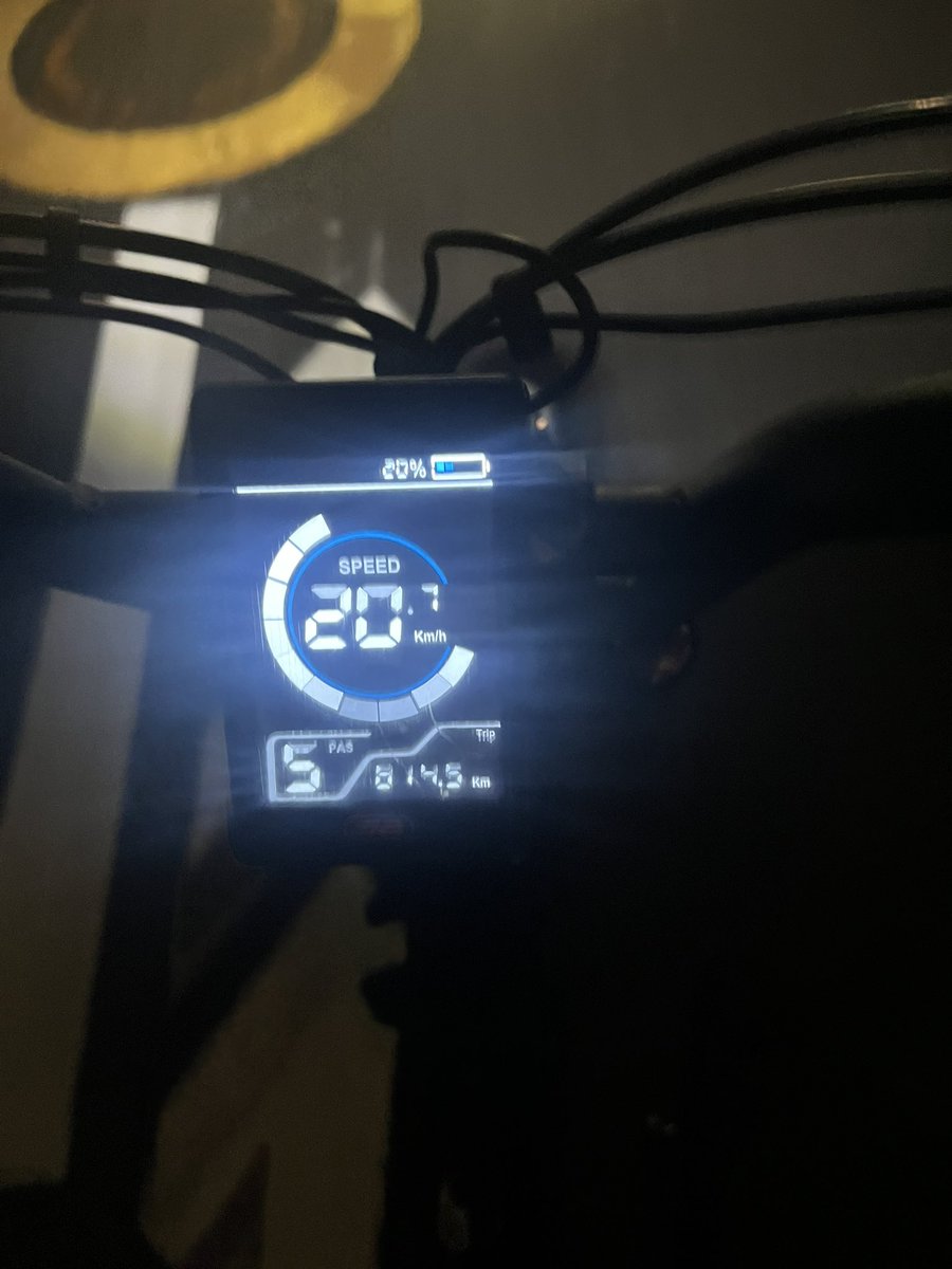 4Tsubasa7_'s tweet photo. 電動気もちぇー🧑‍🦼 https://t.co/XT2vZudAHd