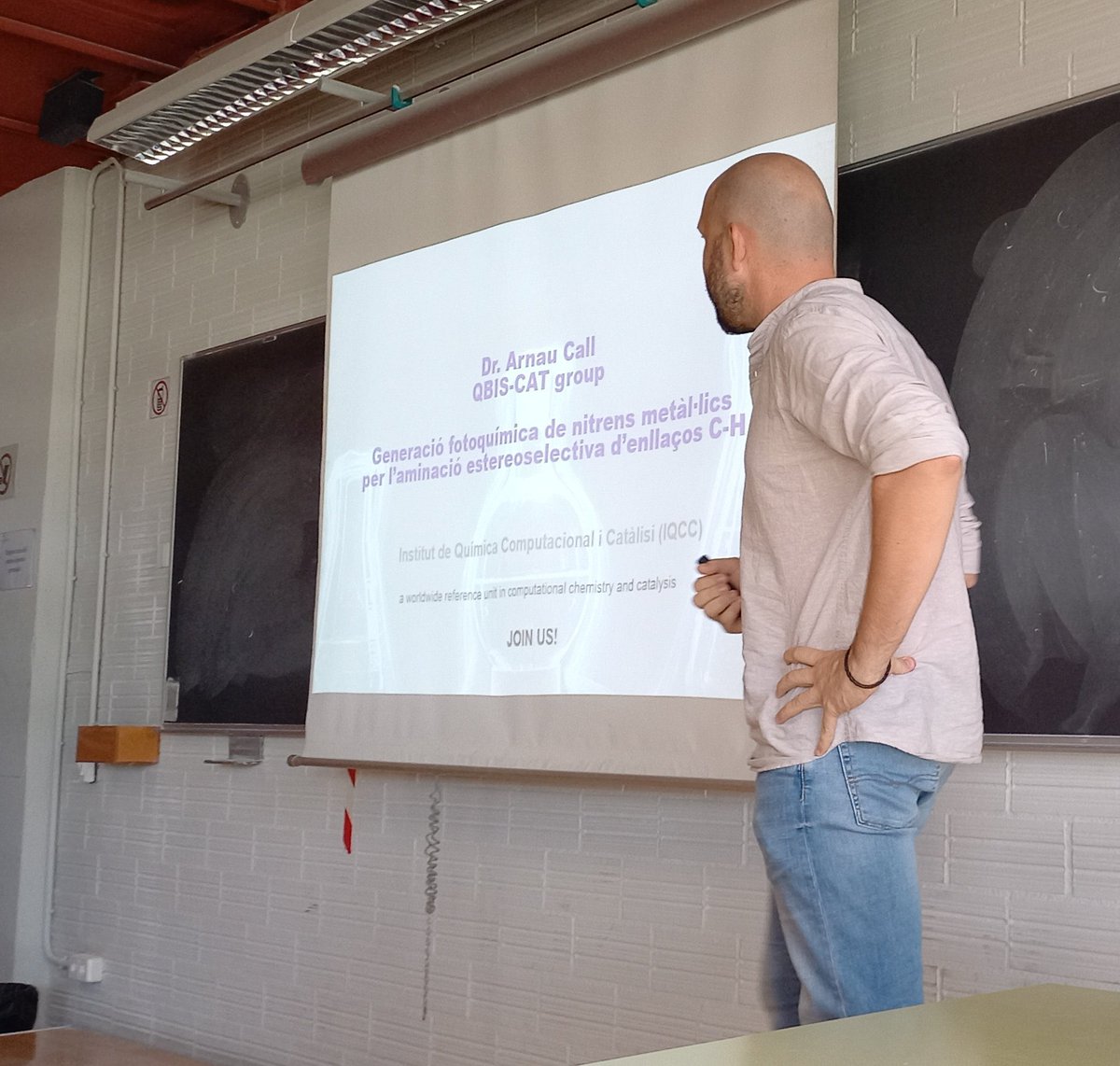 QBIS-CAT Research Group (@qbiscat_udg) on Twitter photo The 4 PIs (or some representative) have explained the research lines of our group in the <a href="/IQCCUdG/">IQCC UdG</a>’s #ScienceSlam.
<a href="/MiquelCostas/">Miquel Costas</a> <a href="/ArnauCall/">Arnau Call</a> <a href="/FuertesCarles/">Carles Fuertes</a> (representing <a href="/ribas_xavi/">xribas</a>) and <a href="/AJuvanteny/">Adrià Juvanteny i Palomeras</a> (representing Anna Company) The 4 PIs (or some representative) have explained the research lines of our group in the <a href="/IQCCUdG/">IQCC UdG</a>’s #ScienceSlam.
<a href="/MiquelCostas/">Miquel Costas</a> <a href="/ArnauCall/">Arnau Call</a> <a href="/FuertesCarles/">Carles Fuertes</a> (representing <a href="/ribas_xavi/">xribas</a>) and <a href="/AJuvanteny/">Adrià Juvanteny i Palomeras</a> (representing Anna Company)