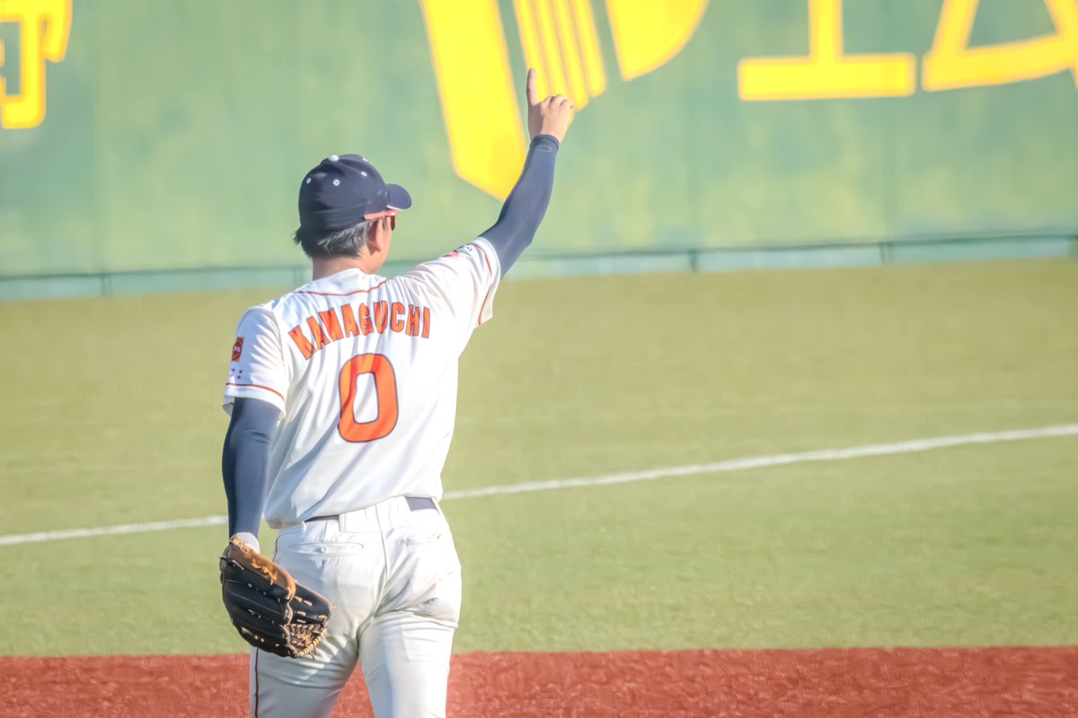 本日（10月1日）は #川口凌 選手
【 #横浜高校 → #法政大学 】
の誕生日🎂です。
🎉おめでとうございます🎉

川口凌選手の目指す選手像は「勝ちに導ける選手」

理想の選手は #渡邉貴美男 さん（ 元 #ENEOS野球部 ） #山﨑錬 （ 元 #ENEOS野球部 ） #近藤健介 （ #sbhawks ）です
