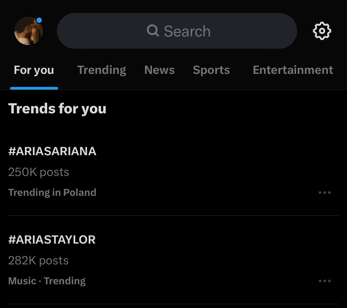 #ARIASARIANA PLEASE YALL 1 REPLY = 1 VOTE USE 1 # AT 1 TIME