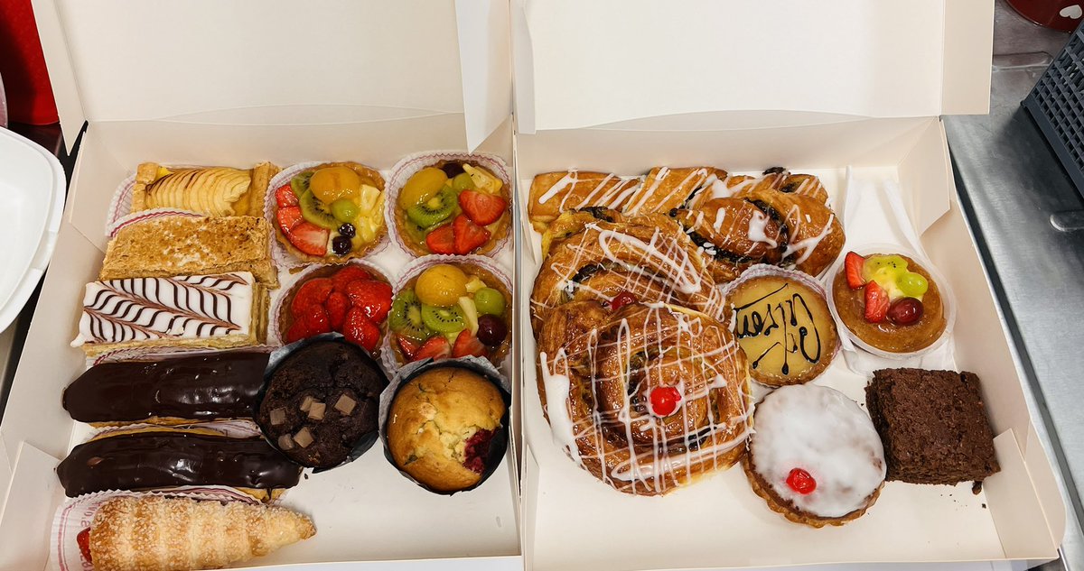 Talk about a tasty Tuesday! Look at all these fabulous treats that have been dropped off today from some of our patients. We really are spoilt! 😋 thank you 😊 ❤️❤️ <a href="/GovJersey/">Government of Jersey</a> @GovJsyHCS