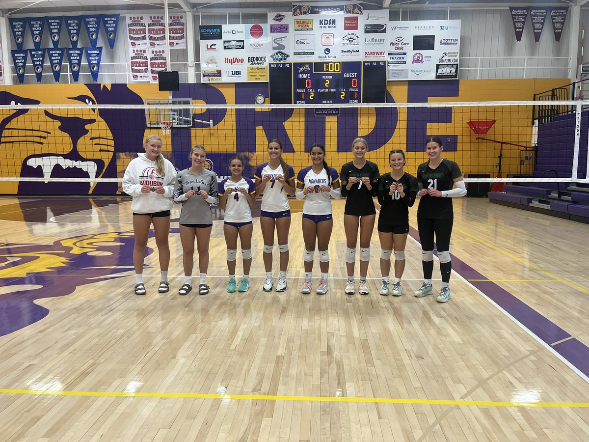 Congrats to Harlow for making all tournament team in Denison last weekend.