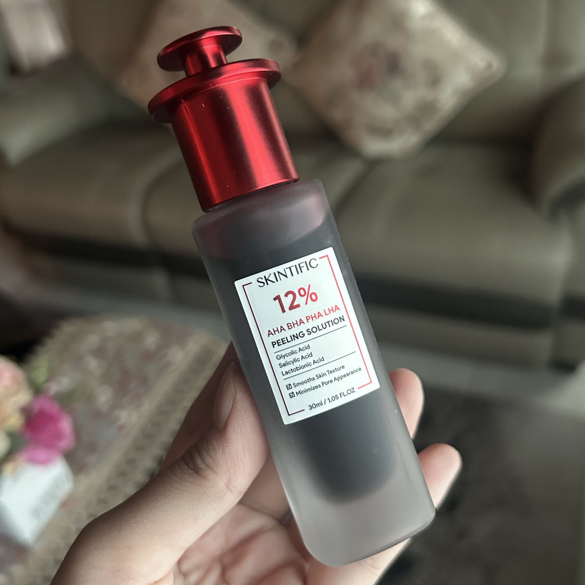 teluraissatu's tweet photo. Siapa yang baru beli atau nak beli peeling solution / blood 'serum' ni, please BACA post ni dulu.

JANGAN GUNA SESUKA HATI ‼️ https://t.co/POMr7BwJGZ