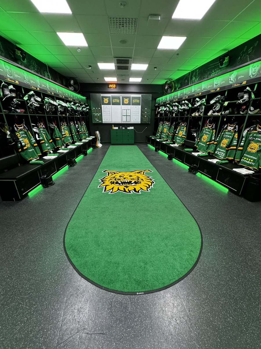 #Gameday Ilves Hockey vs Vaasan Sport 🏒🥅 HCF &amp; RF Sports Oy <a href="/ilveshockey/">Ilves Hockey</a> <a href="/VaasanSport/">Vaasan Sport</a> <a href="/HCF_RFSPORTS/">HCF & RF Sports Oy</a>
