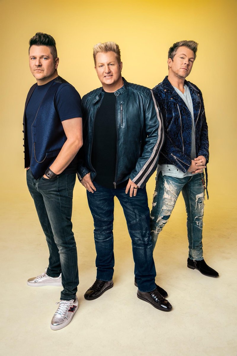 Gary LeVox tweet media