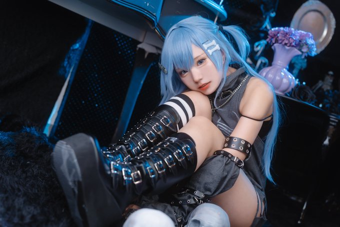 Twitterのコスプレ画像16