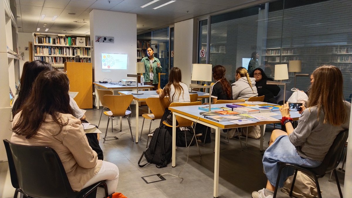 DIXIT (@dixitcat) on Twitter photo 📷 Alumnes del CFGM d'Atenció a Persones en Situació de Dependència de l'Institut <a href="/SalvadorSegui/">Salvador Seguí</a> visiten DIXIT per conèixer els serveis i recursos del centre. 📷 Alumnes del CFGM d'Atenció a Persones en Situació de Dependència de l'Institut <a href="/SalvadorSegui/">Salvador Seguí</a> visiten DIXIT per conèixer els serveis i recursos del centre.