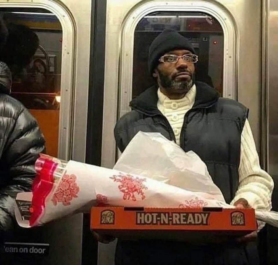footballguy82's tweet photo. Everyone clowning him for the pizza and flowers. Saying he cheap. The man doing all he can to show he cares. I bet that thang was hot n ready when he got home though 🍑 😅😅 💯 https://t.co/3jWwTwUwtl