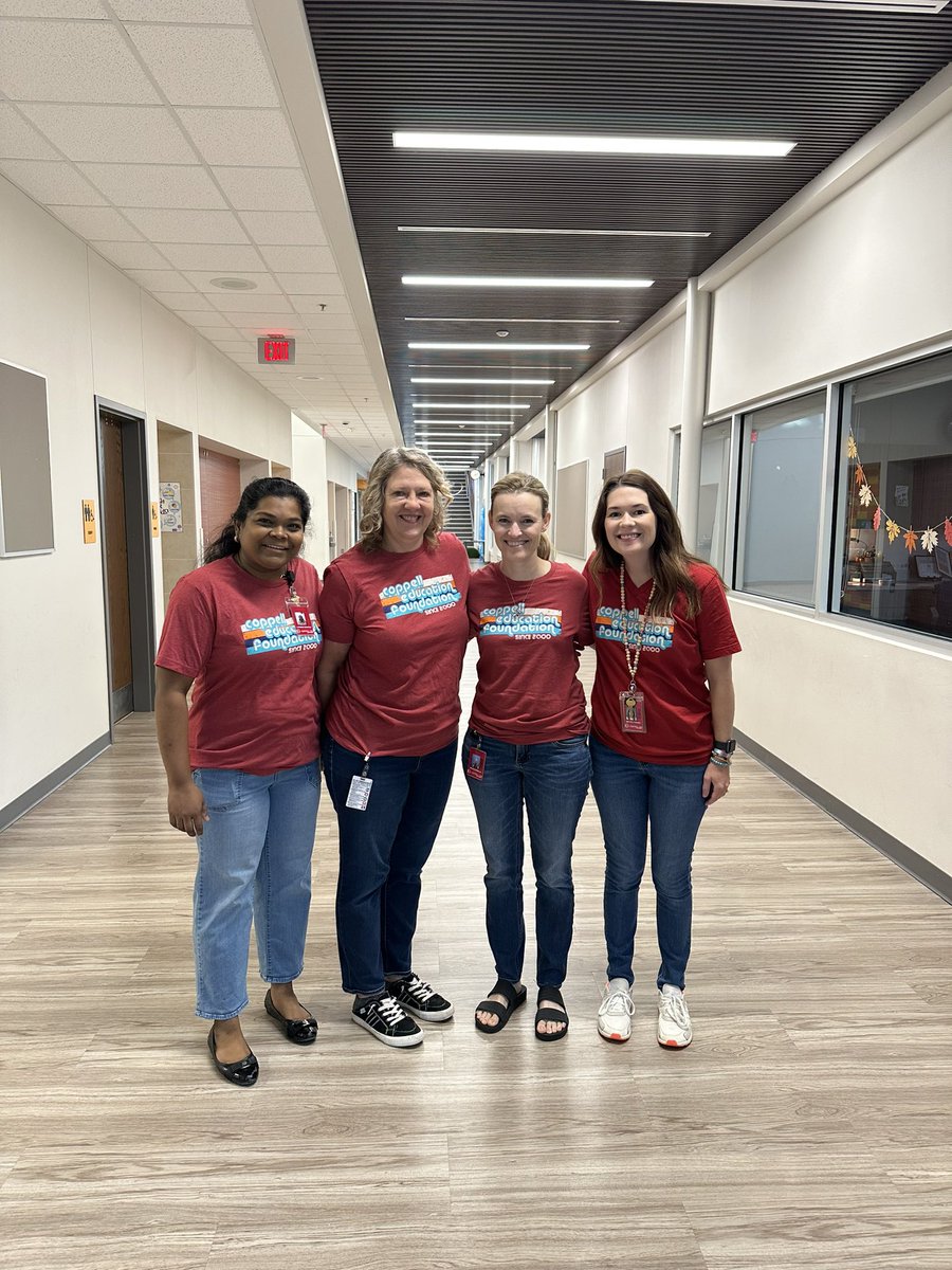 We love <a href="/coppellisdef/">Coppell ISD Education Foundation</a> shirt day! 🖤❤️ <a href="/CRECoyotes/">Canyon Ranch Elementary</a> @coppellisd