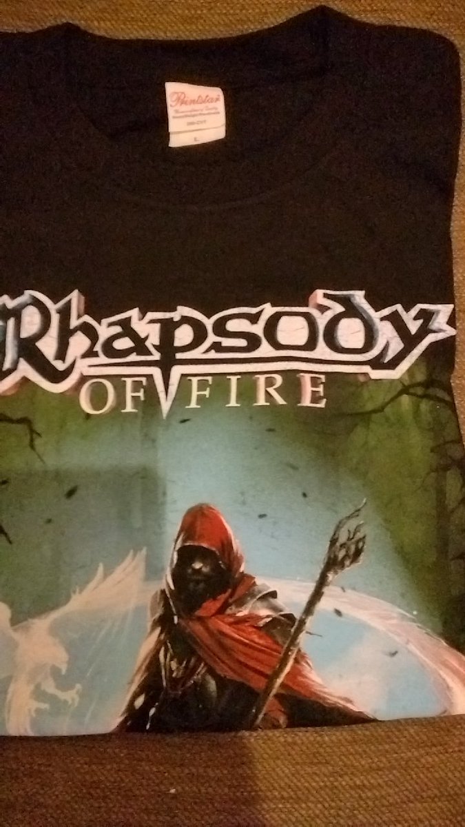 Kuro_Crow_Sheep's tweet image. Rhapsody of Fire 来日公演
燃え尽きた……！
老舗バンドの高齢化により悲しみ深いこの頃でしたが、適度なメンバー交代を経たRhapsodyは、継承と進化が成功してると感じた公演でした🎤🎸🥁🎹
また行きたい…！