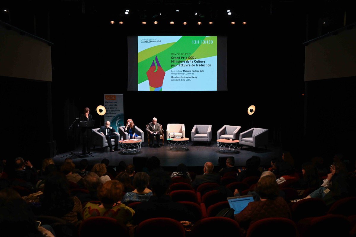 Rachida Dati ن (@datirachida) on Twitter photo Dans un monde bouleversé par les crises de tous ordres, la traduction est l’instrument irremplaçable d’une compréhension mutuelle : nous en avons besoin, plus que jamais. Très heureuse de remettre le Grand Prix de la Traduction <a href="/SGDLAuteurs/">Société des Gens de Lettres</a> - <a href="/MinistereCC/">Ministère de la Culture 🇫🇷</a> , initiative de Dans un monde bouleversé par les crises de tous ordres, la traduction est l’instrument irremplaçable d’une compréhension mutuelle : nous en avons besoin, plus que jamais. Très heureuse de remettre le Grand Prix de la Traduction <a href="/SGDLAuteurs/">Société des Gens de Lettres</a> - <a href="/MinistereCC/">Ministère de la Culture 🇫🇷</a> , initiative de