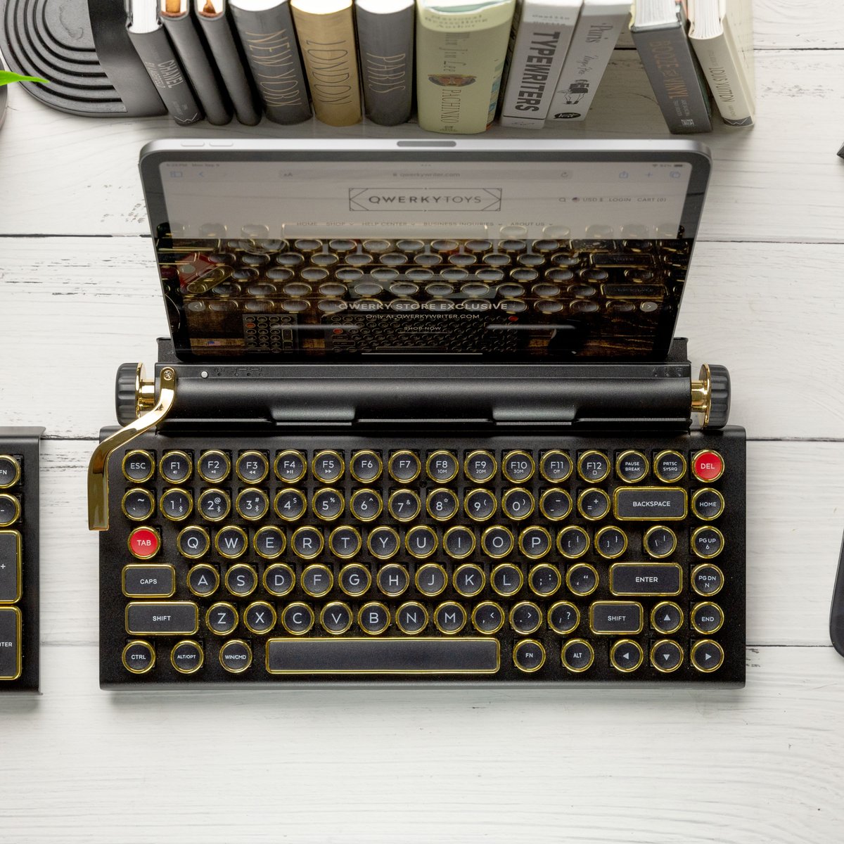 Want to win a Touch Type Tale launch key and have a gorgeous mechanical keyboard to play it on? Well...we have partnered with <a href="/Qwerkywriter/">Qwerkywriter</a>!⌨️

Check out the FREE Touch Type Tale Demo and see all the ways you can win here: gleam.io/9NeTD/touch-ty…

(Ends October 21st)