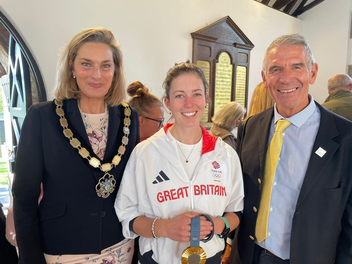 Wealden's rowing Olympian, Emily Craig, received the Freedom of Rotherfield Parish on Saturday. Emily's recent success at the Paris Olympics made us all immensely proud not only here in our District but throughout the country, and will be an inspiration to countless individuals.