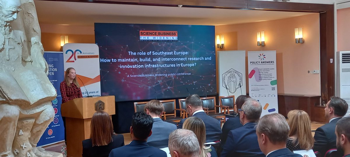 Western Balkans Info Hub (@wbinfohub) on Twitter photo 📢Happening now in Skopje: Public <a href="/scibus/">Science|Business</a> Event on Southeast Europe’s Role in the European Research and Innovation Area!
A key focus is on R&I policies and addressing the 'brain drain' by developing strategies to enhance the region's appeal to researchers. 📢Happening now in Skopje: Public <a href="/scibus/">Science|Business</a> Event on Southeast Europe’s Role in the European Research and Innovation Area!
A key focus is on R&I policies and addressing the 'brain drain' by developing strategies to enhance the region's appeal to researchers.