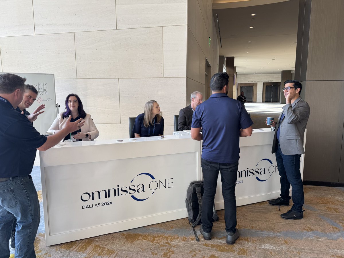 robengle's tweet photo. Day 1 #omnissaone the Techzone bar is open to answer all your questions. #omnissa @WorkspaceONE @horizonVDI https://t.co/Bg1pS6fLJg