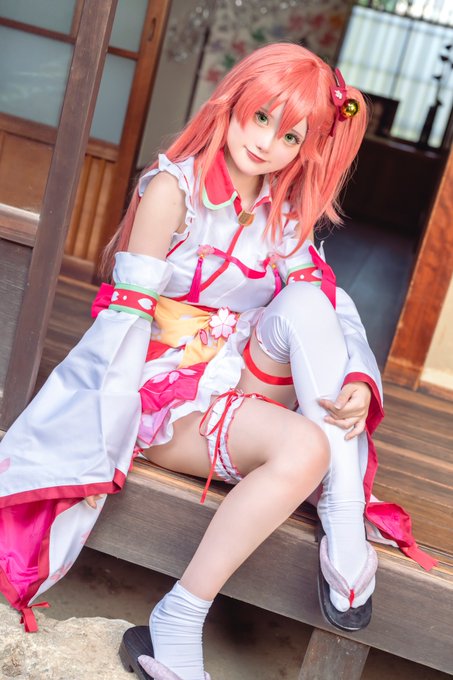 Twitterのコスプレ画像3